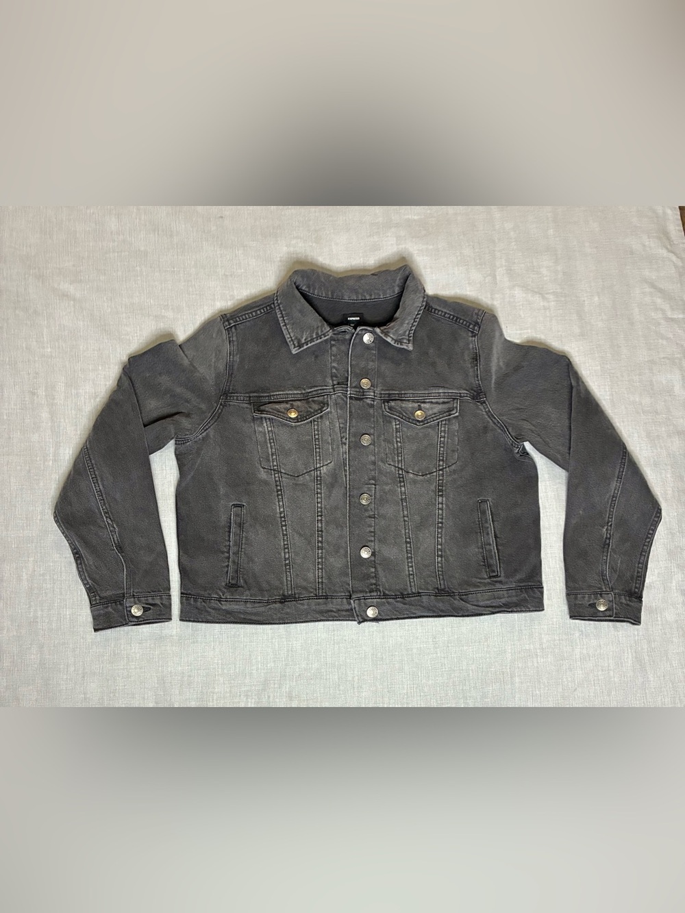 Express Women’s Black Washed Denim Jacket Size XL